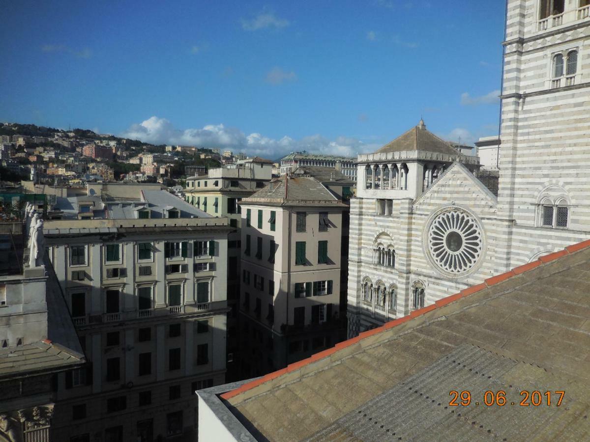 Апартаменты Loft Fronte Cattedrale Генуя Экстерьер фото
